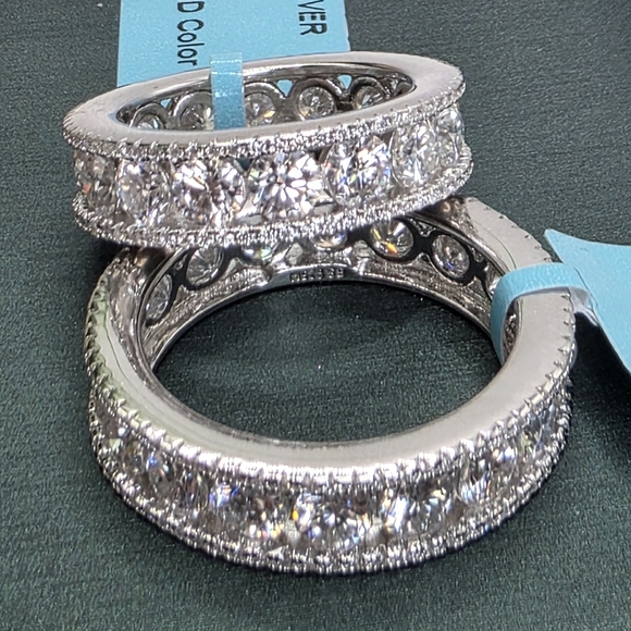 💎 4.14 CTW Sterling Silver Moissanite Eternity Band Ring 💎 - Picture 1 of 3